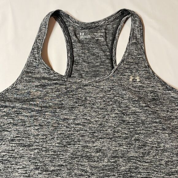 Under Armour women’s Blk/Gray Loose Fit Heat Gear Racer Back Tank Top Sz M - Picture 2 of 6